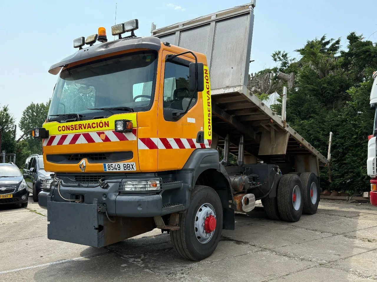 Renault Kerax 400 6X6 Tipper Spring/spring ZF Man Gear E - Autocarro ribaltabile: foto 2 Renault Kerax 400 6X6 Tipper Spring/spring ZF Man Gear E - Autocarro ribaltabile: foto 2