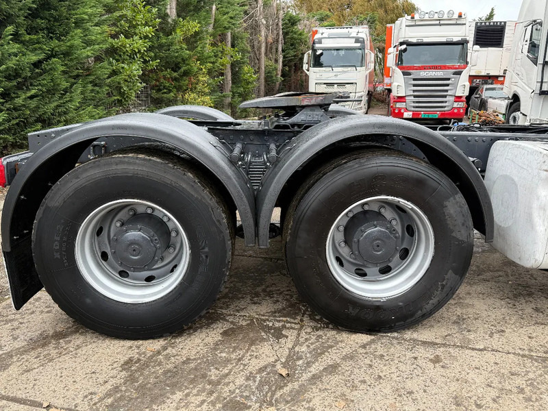 MAN TGX 33.480 6X4 Tractor-unit Spring/Spring Retarder Euro5 - Trattore stradale: foto 5 MAN TGX 33.480 6X4 Tractor-unit Spring/Spring Retarder Euro5 - Trattore stradale: foto 5