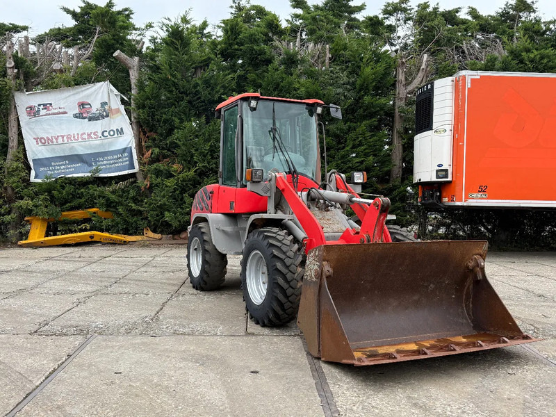 Volvo L30 WHEELLOADER OPEN BUCKET QUICK COUPLER - Pala gommata: foto 1 Volvo L30 WHEELLOADER OPEN BUCKET QUICK COUPLER - Pala gommata: foto 1