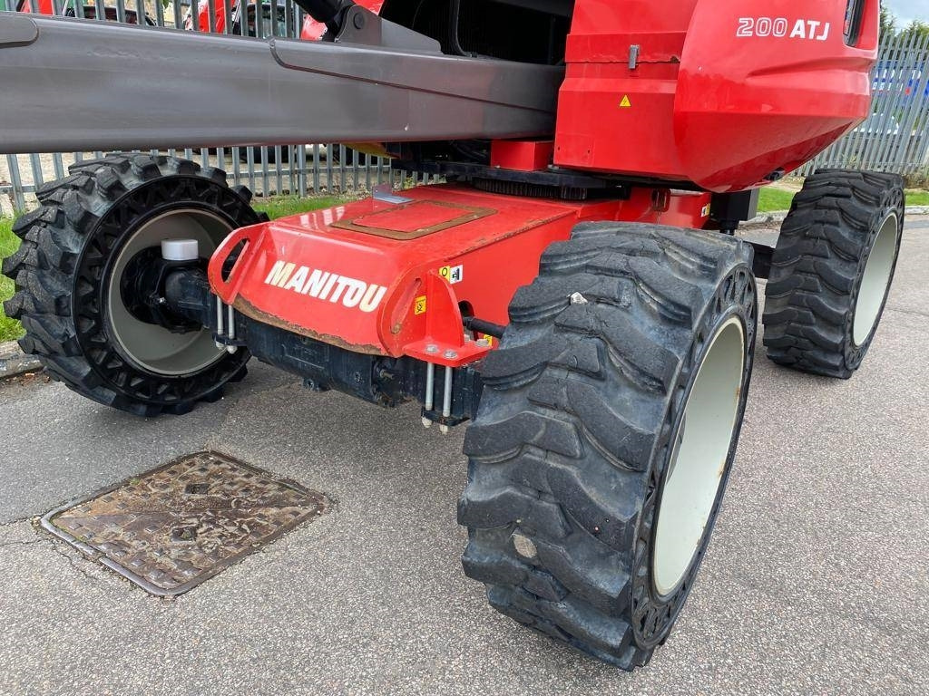 Manitou 200 ATJ - Piattaforma articolata: foto 4 Manitou 200 ATJ - Piattaforma articolata: foto 4