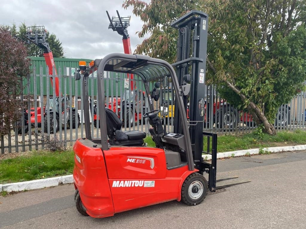 Manitou ME 316 - Carrello elevatore elettrico: foto 4 Manitou ME 316 - Carrello elevatore elettrico: foto 4