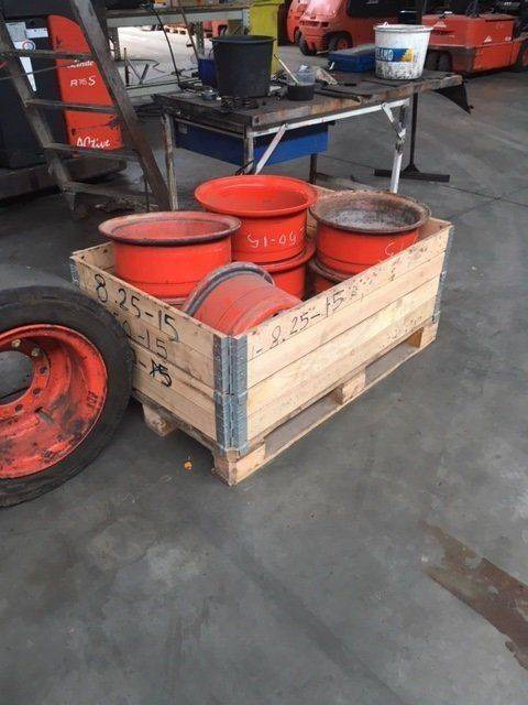 2 Rims For Linde H40-50 series 394. - Cerchione per Mezzo di movimentazione: foto 4 2 Rims For Linde H40-50 series 394. - Cerchione per Mezzo di movimentazione: foto 4