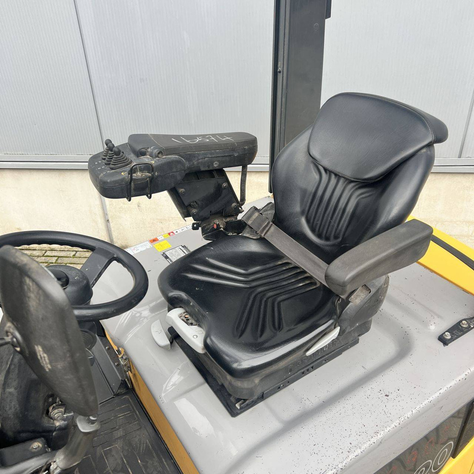 Carrello elevatore elettrico Atlet ET20L (AG1N1L20T): foto 6 Carrello elevatore elettrico Atlet ET20L (AG1N1L20T): foto 6