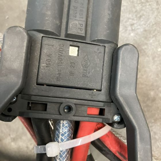 Hawker 24V/72A Lifetech TC1LT - Sistema elettrico per Mezzo di movimentazione: foto 3 Hawker 24V/72A Lifetech TC1LT - Sistema elettrico per Mezzo di movimentazione: foto 3