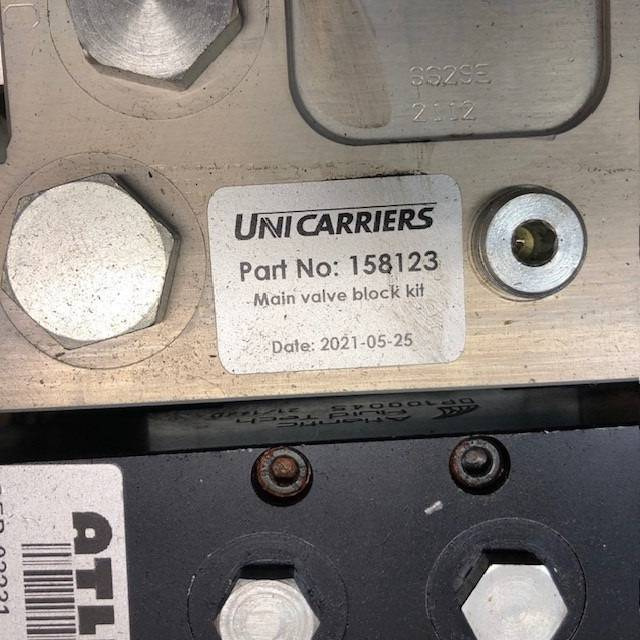 Hydraulic control valve for Atlet - Valvola idraulica per Mezzo di movimentazione: foto 5 Hydraulic control valve for Atlet - Valvola idraulica per Mezzo di movimentazione: foto 5