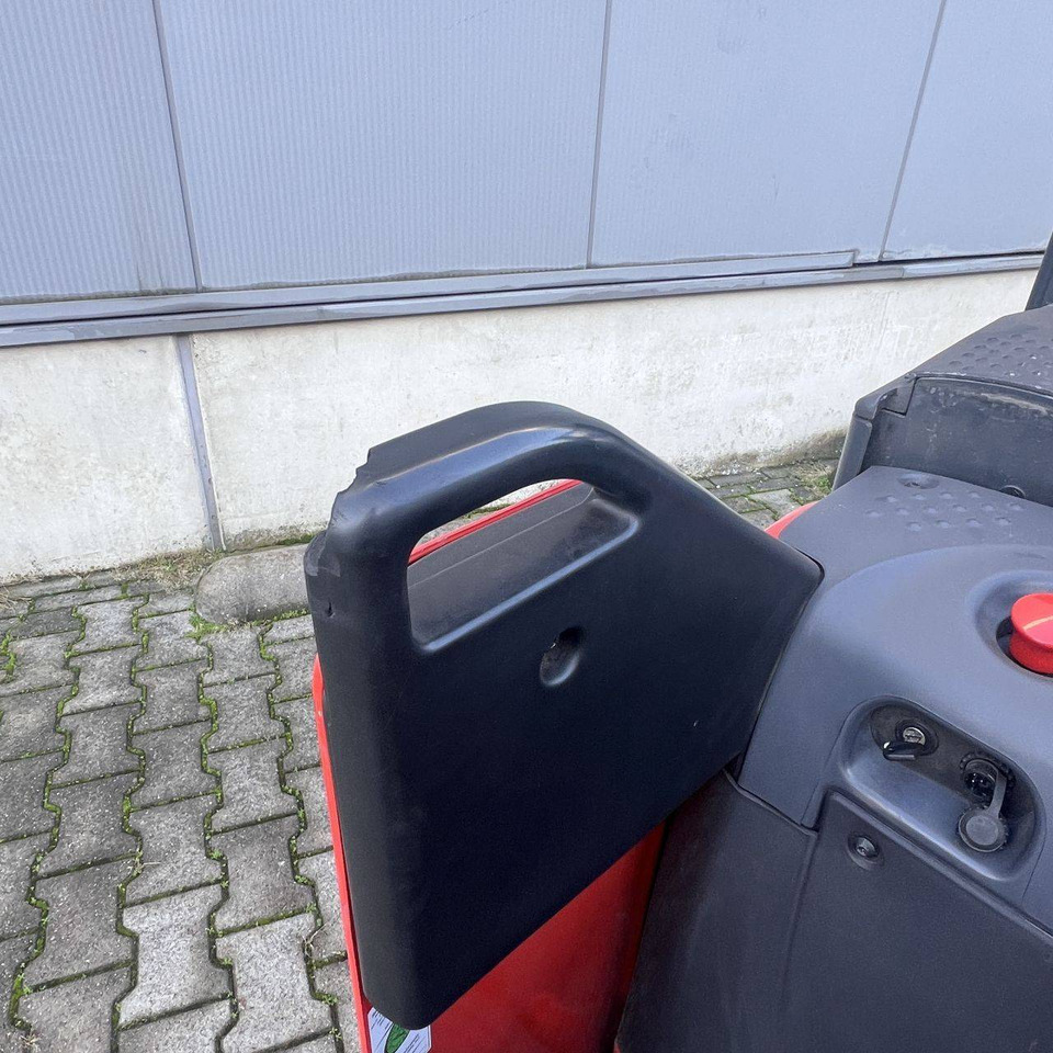 Linde D14SP (133) - Stoccatore: foto 3 Linde D14SP (133) - Stoccatore: foto 3