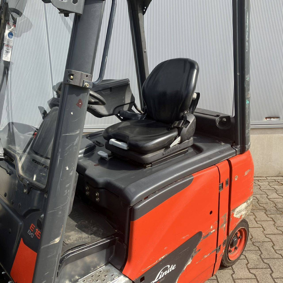 Linde E16PH-02 (386) EVO - Carrello elevatore elettrico: foto 4 Linde E16PH-02 (386) EVO - Carrello elevatore elettrico: foto 4