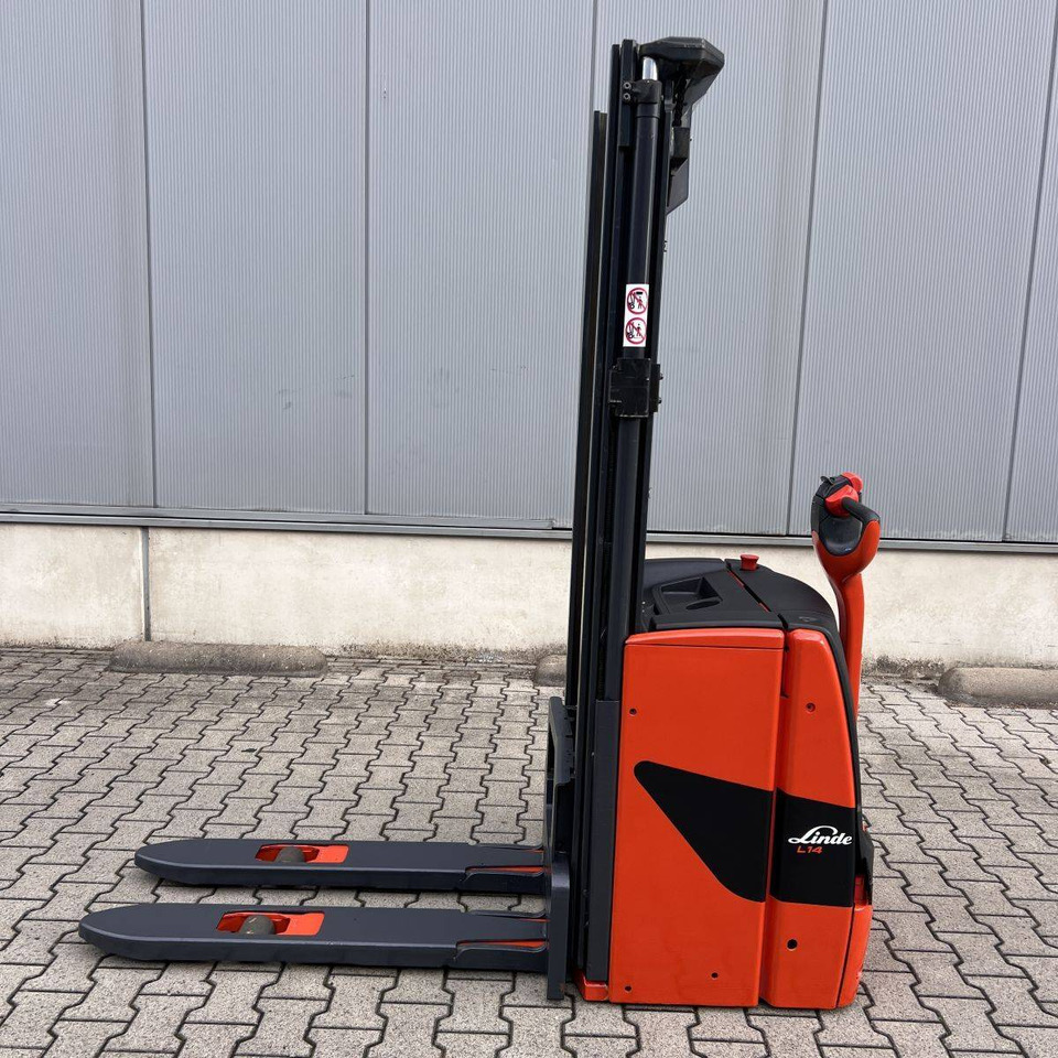 Linde L14 (1173) - Stoccatore: foto 4 Linde L14 (1173) - Stoccatore: foto 4