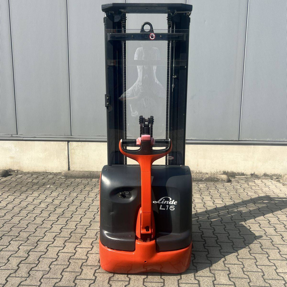 Linde L16i (372) - Stoccatore: foto 2 Linde L16i (372) - Stoccatore: foto 2