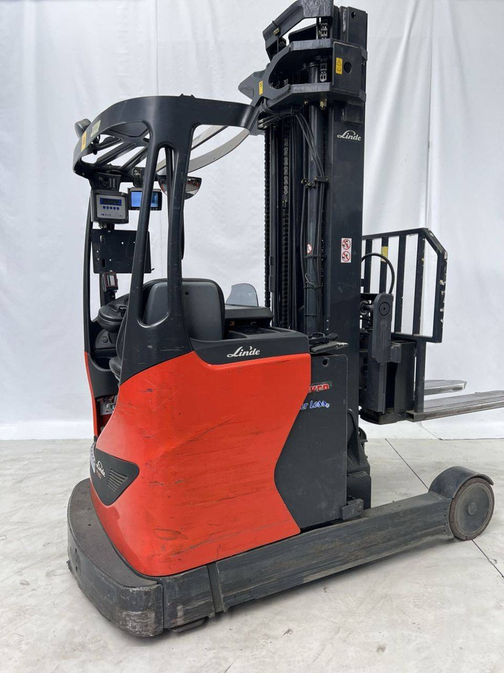 Linde R20 HD (1120) - Carrello retrattile: foto 1 Linde R20 HD (1120) - Carrello retrattile: foto 1