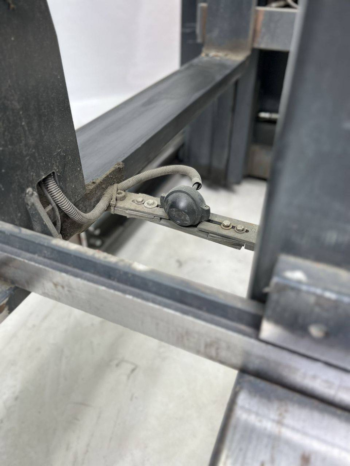 Carrello retrattile Linde R20 HD (1120): foto 9