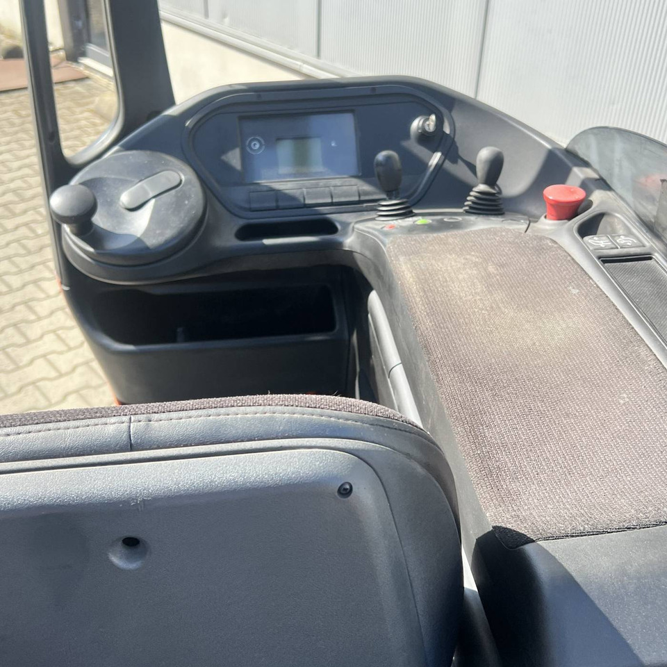 Linde R20G (1120) - Carrello retrattile: foto 5 Linde R20G (1120) - Carrello retrattile: foto 5