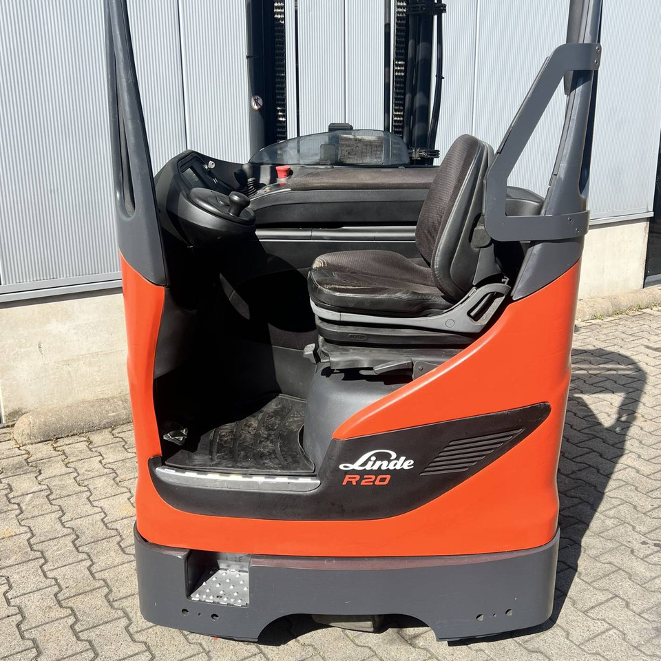 Linde R20G (1120) - Carrello retrattile: foto 2 Linde R20G (1120) - Carrello retrattile: foto 2