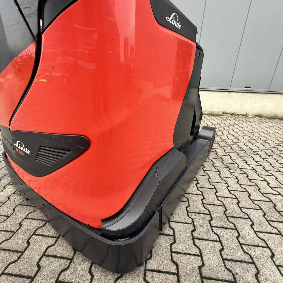Linde R20W (1120) - Carrello retrattile: foto 4 Linde R20W (1120) - Carrello retrattile: foto 4