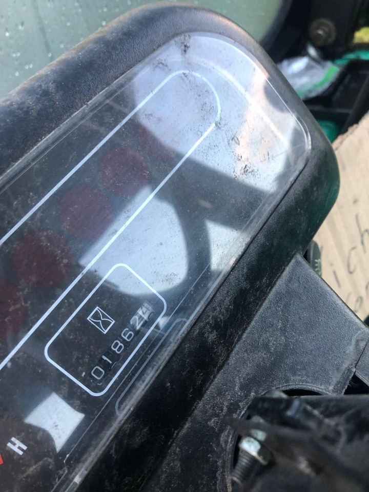 Carrello elevatore a gas Mitsubishi FGC70K: foto 6 Carrello elevatore a gas Mitsubishi FGC70K: foto 6