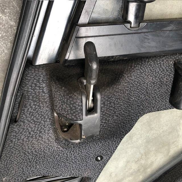 Right Door for Linde 392/393 - Porta e ricambi per Mezzo di movimentazione: foto 5 Right Door for Linde 392/393 - Porta e ricambi per Mezzo di movimentazione: foto 5