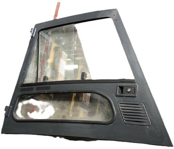 Right door for Linde 387 /388 series - Porta e ricambi per Mezzo di movimentazione: foto 2 Right door for Linde 387 /388 series - Porta e ricambi per Mezzo di movimentazione: foto 2