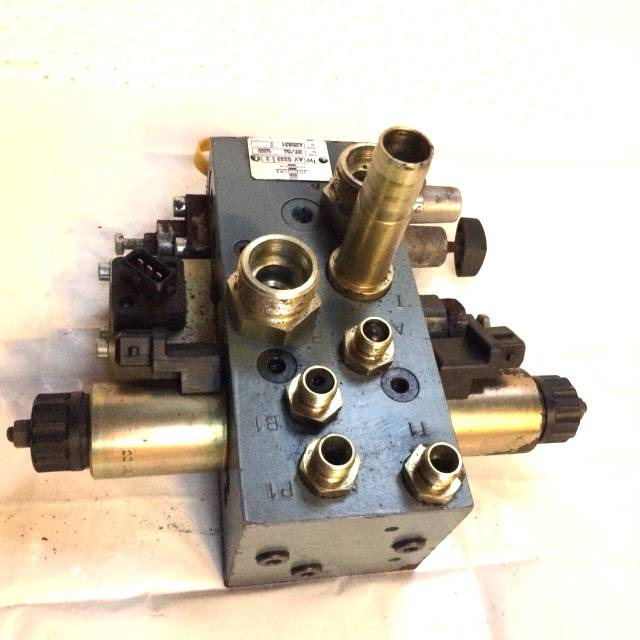 Steering block Hydraulik Still - Valvola idraulica per Mezzo di movimentazione: foto 3 Steering block Hydraulik Still - Valvola idraulica per Mezzo di movimentazione: foto 3