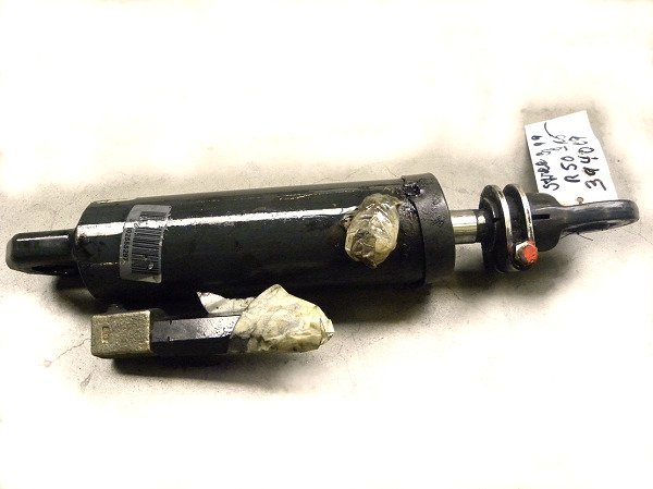 Tilt Cylinder For Still R50-16 - Cilindro idraulico per Mezzo di movimentazione: foto 1 Tilt Cylinder For Still R50-16 - Cilindro idraulico per Mezzo di movimentazione: foto 1