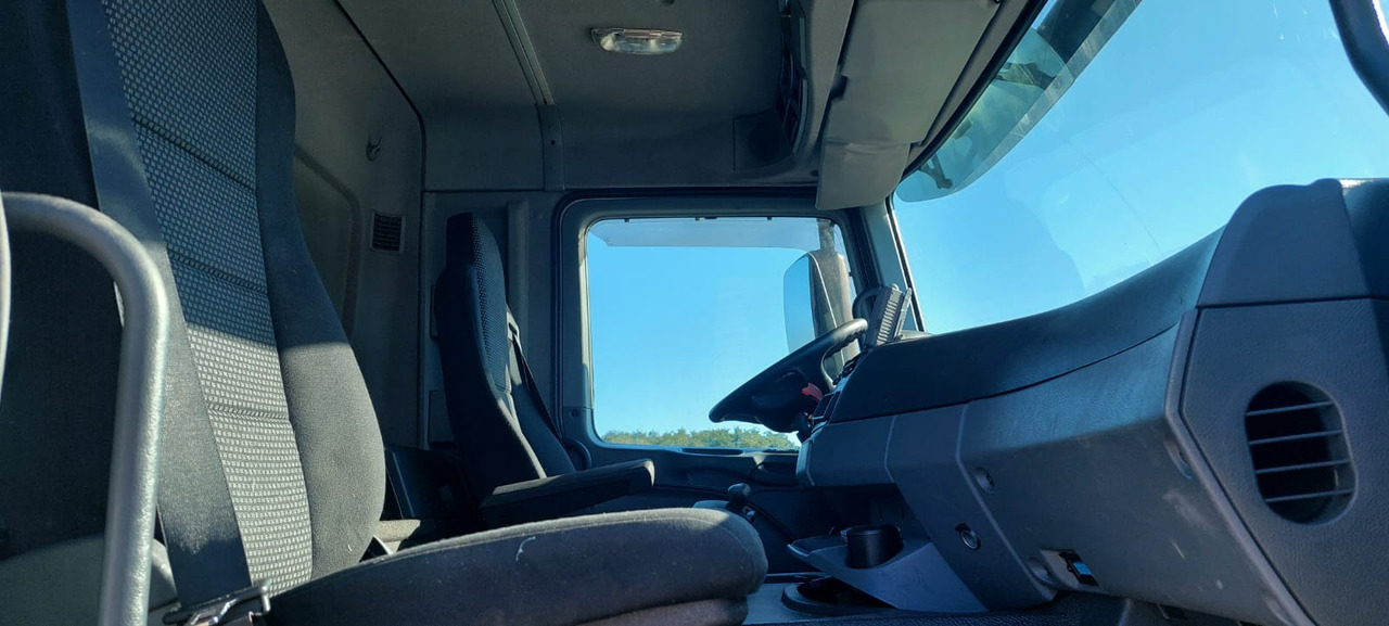 MERCEDES Actros - Camion cisterna: foto 5 MERCEDES Actros - Camion cisterna: foto 5
