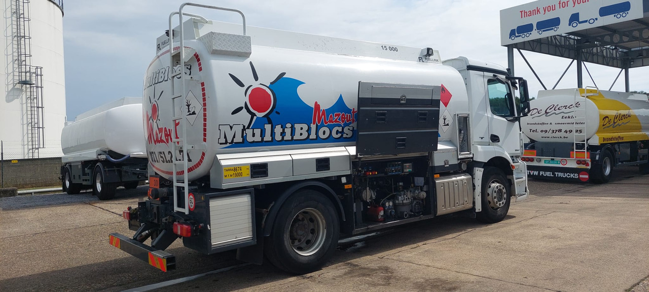 Camion cisterna MERCEDES Antos: foto 10 Camion cisterna MERCEDES Antos: foto 10