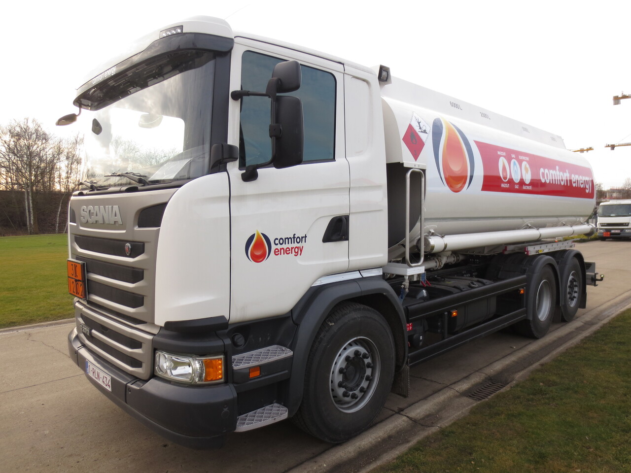 SCANIA G370 - Camion cisterna: foto 1 SCANIA G370 - Camion cisterna: foto 1