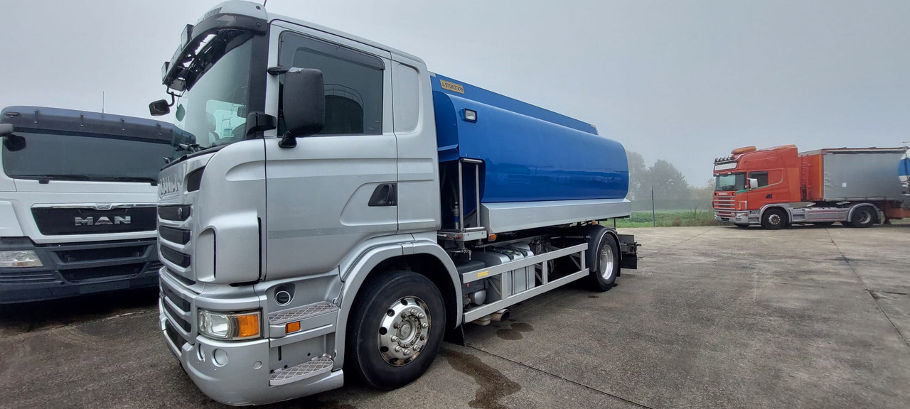 SCANIA G400 - Camion cisterna: foto 1 SCANIA G400 - Camion cisterna: foto 1