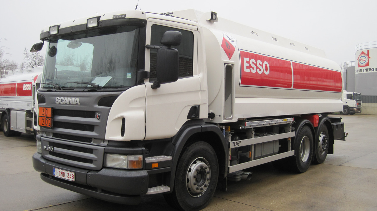SCANIA P320/P360 (lot of 3) - Camion cisterna: foto 1 SCANIA P320/P360 (lot of 3) - Camion cisterna: foto 1