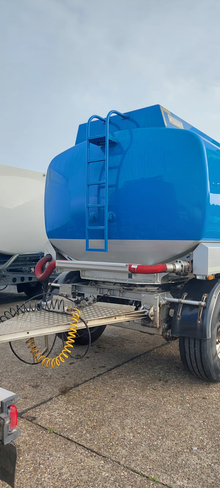 STOKOTA - Rimorchio cisterna: foto 4 STOKOTA - Rimorchio cisterna: foto 4