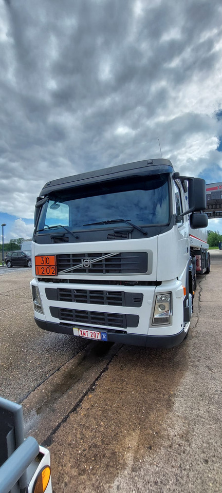 VOLVO FM - Trattore stradale: foto 2 VOLVO FM - Trattore stradale: foto 2