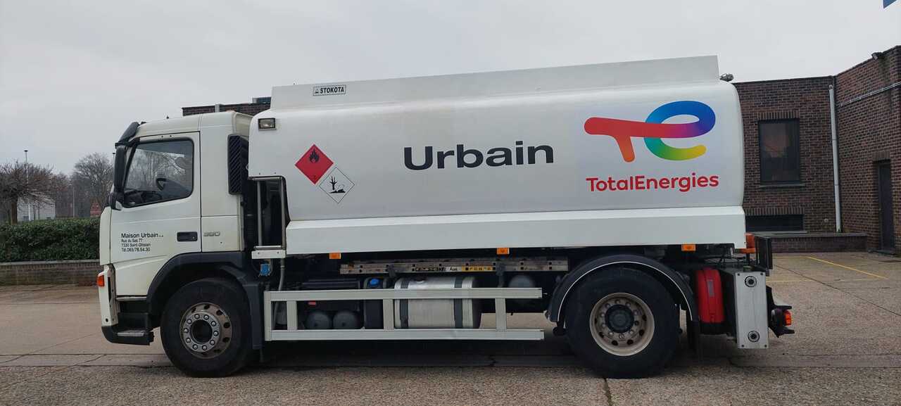 Camion cisterna VOLVO FM: foto 13