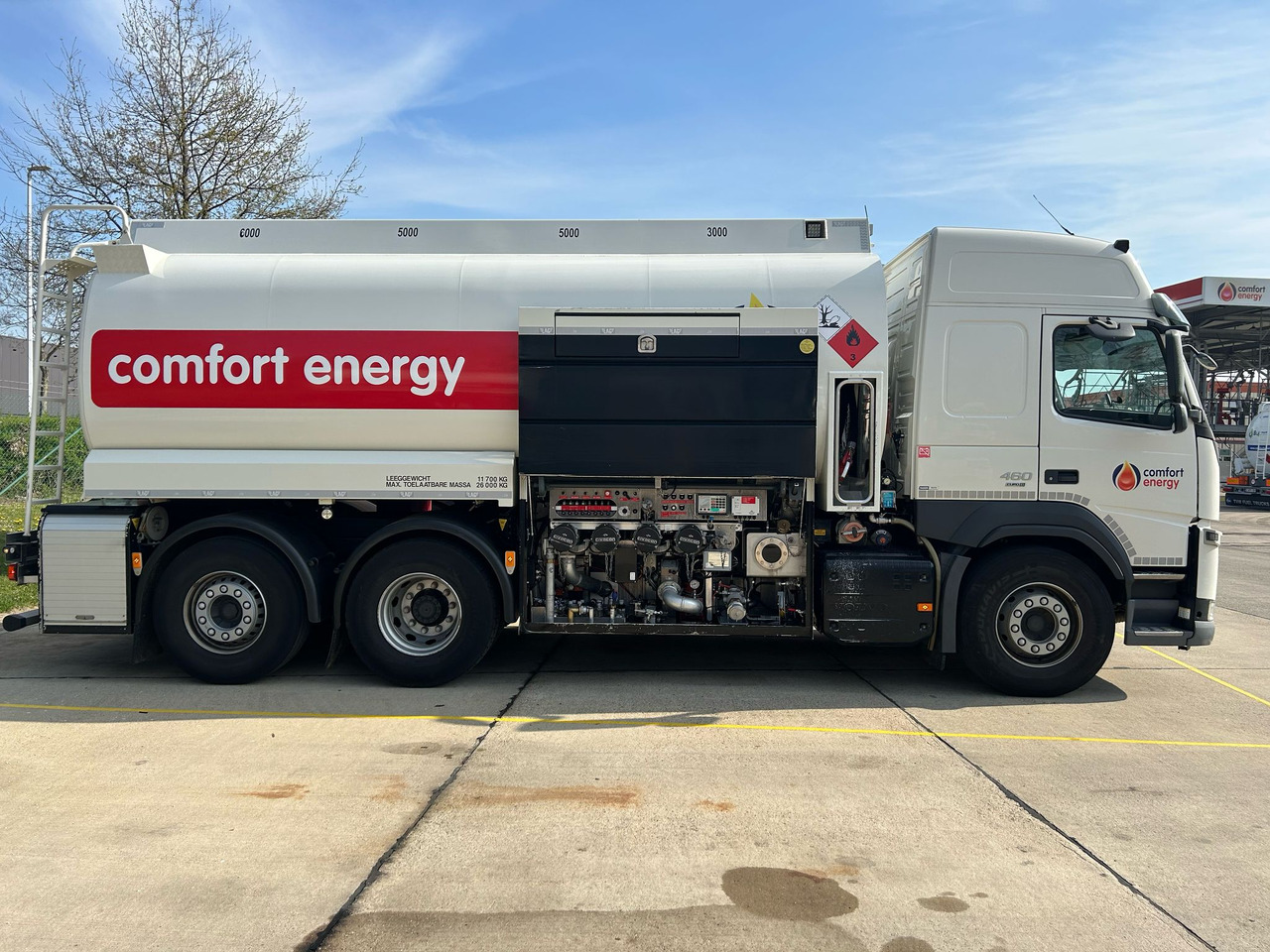 VOLVO FM - Camion cisterna: foto 3 VOLVO FM - Camion cisterna: foto 3