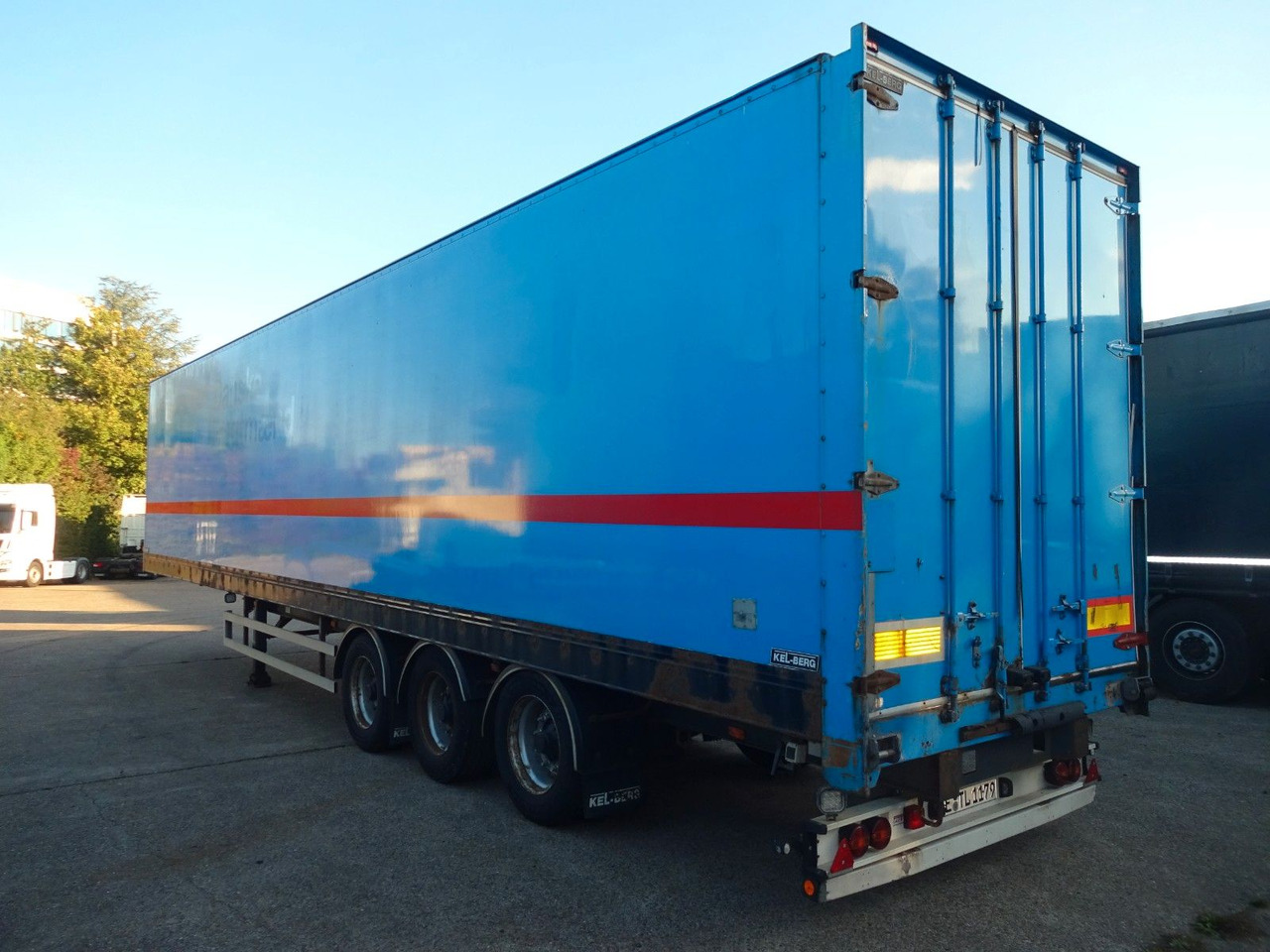 Kel-Berg 3 x Koffer, Doppelstock mit Balken - Semirimorchio furgonato: foto 5 Kel-Berg 3 x Koffer, Doppelstock mit Balken - Semirimorchio furgonato: foto 5