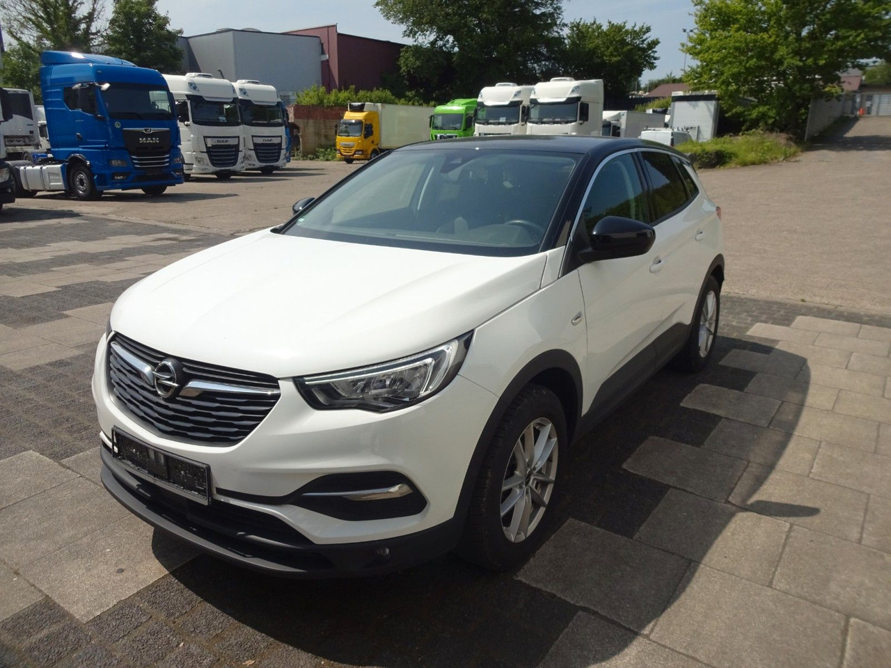 Opel Grandland (X) - SUV/ Fuoristrada: foto 1 Opel Grandland (X) - SUV/ Fuoristrada: foto 1