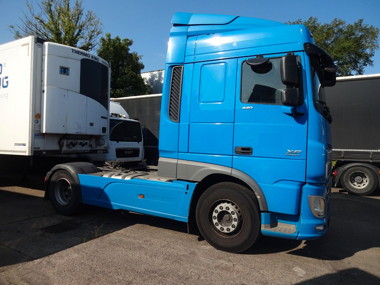 DAF XF 440, SC, Klima, 2 x Tank, Intarder, Standklim - Trattore stradale: foto 4 DAF XF 440, SC, Klima, 2 x Tank, Intarder, Standklim - Trattore stradale: foto 4