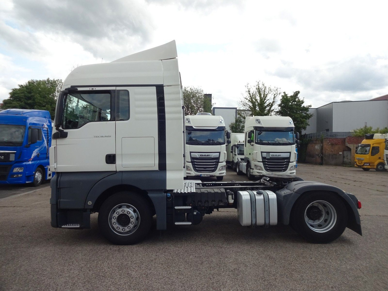 MAN TGX 18.460, XLX, Intarder, ACC - Trattore stradale: foto 4 MAN TGX 18.460, XLX, Intarder, ACC - Trattore stradale: foto 4