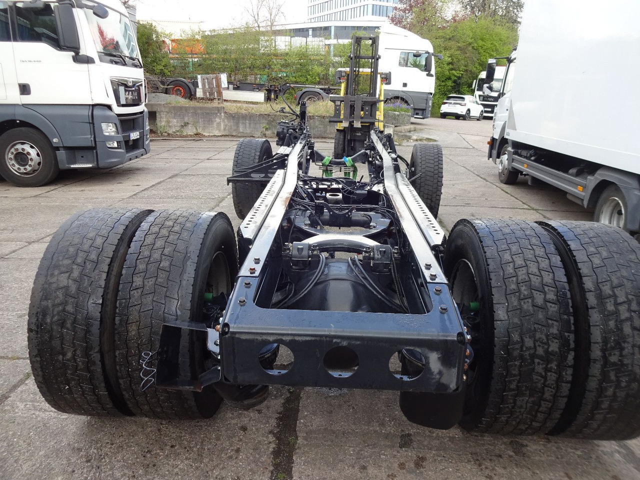 MAN TGX 18.480, Chassis mit Hinterachse, Bj-2016 - Trattore stradale: foto 4 MAN TGX 18.480, Chassis mit Hinterachse, Bj-2016 - Trattore stradale: foto 4