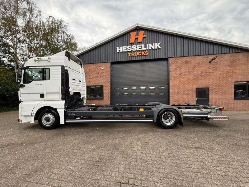 MAN TGX 18.400 XLX AHK LBW Standairco NL Truck - Autocarro portacontainer/ Caisse interchangeable: foto 3 MAN TGX 18.400 XLX AHK LBW Standairco NL Truck - Autocarro portacontainer/ Caisse interchangeable: foto 3