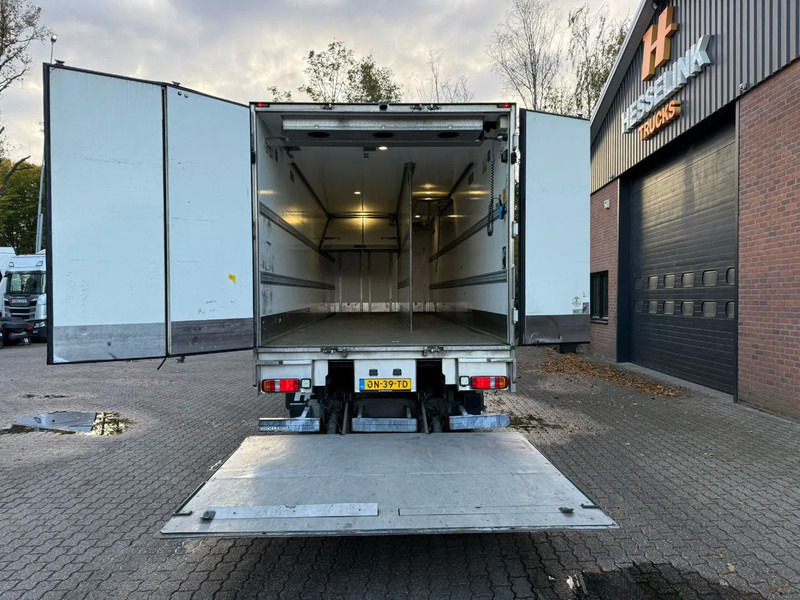 DAF CF 290 + HTF Koeloplegger PTO Powered koelmotor Dhollandia 3000KG NL Truck/Trailer 470.496KM - Trattore stradale: foto 5 DAF CF 290 + HTF Koeloplegger PTO Powered koelmotor Dhollandia 3000KG NL Truck/Trailer 470.496KM - Trattore stradale: foto 5