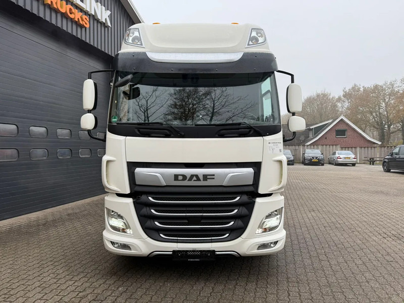 DAF CF 450 4X2 Space Cab LED Retarder Alcoa dura Bright 277.495 KM! German truck - Trattore stradale: foto 5 DAF CF 450 4X2 Space Cab LED Retarder Alcoa dura Bright 277.495 KM! German truck - Trattore stradale: foto 5