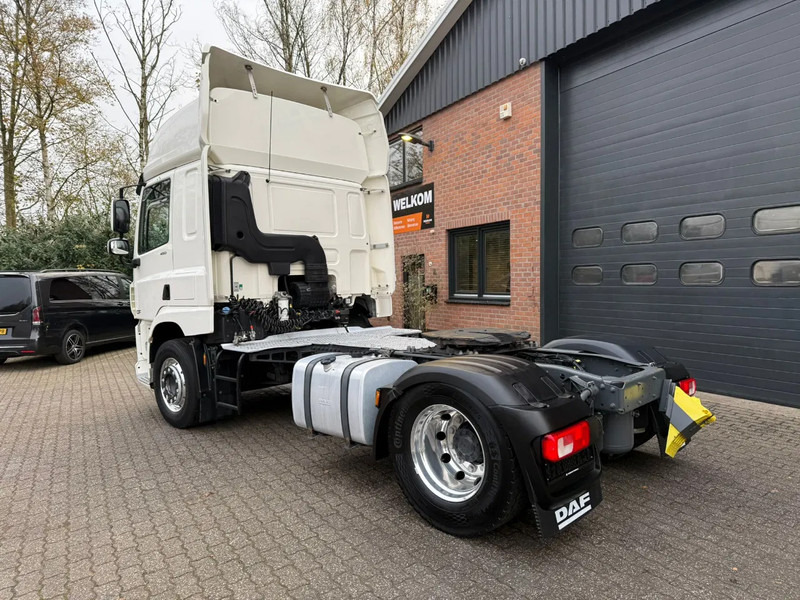 DAF CF 450 4X2 Space Cab LED Retarder Alcoa dura Bright 296.210 KM! German truck - Trattore stradale: foto 2 DAF CF 450 4X2 Space Cab LED Retarder Alcoa dura Bright 296.210 KM! German truck - Trattore stradale: foto 2