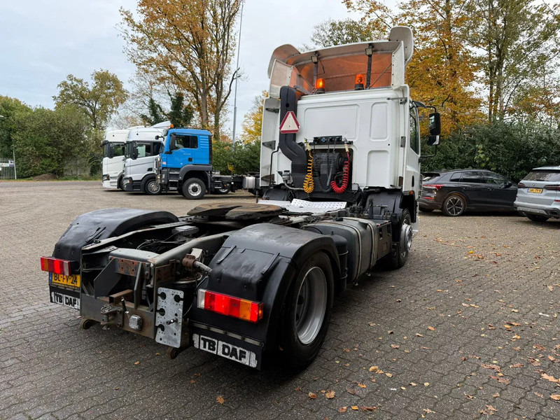 DAF CF 75.250 Handgeschakeld/Manual EURO 3 - Trattore stradale: foto 3 DAF CF 75.250 Handgeschakeld/Manual EURO 3 - Trattore stradale: foto 3