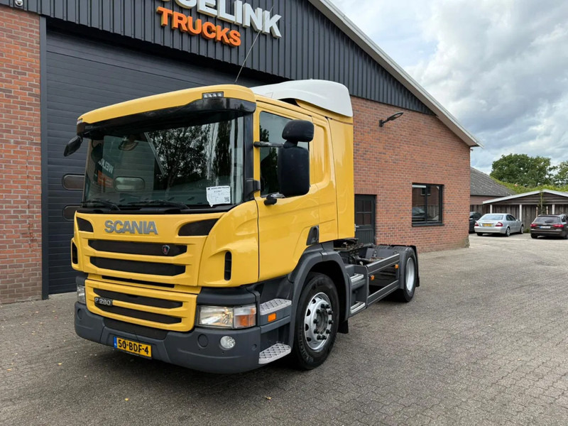 Scania P280 4X2 Dagcabine Airco EURO 6 NL Truck 793.163 KM - Trattore stradale: foto 1 Scania P280 4X2 Dagcabine Airco EURO 6 NL Truck 793.163 KM - Trattore stradale: foto 1