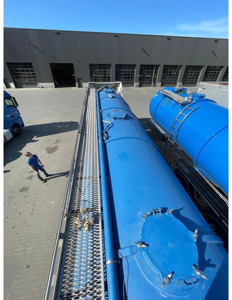 Vocol 36m3 RVS Mestoplegger Geijkte weging VMA Bemonstering 2X Stuuras - Semirimorchio cisterna: foto 5 Vocol 36m3 RVS Mestoplegger Geijkte weging VMA Bemonstering 2X Stuuras - Semirimorchio cisterna: foto 5
