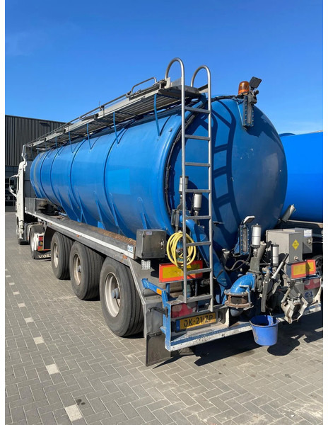 Vocol 36m3 RVS Mestoplegger Geijkte weging VMA Bemonstering 2X Stuuras - Semirimorchio cisterna: foto 3 Vocol 36m3 RVS Mestoplegger Geijkte weging VMA Bemonstering 2X Stuuras - Semirimorchio cisterna: foto 3