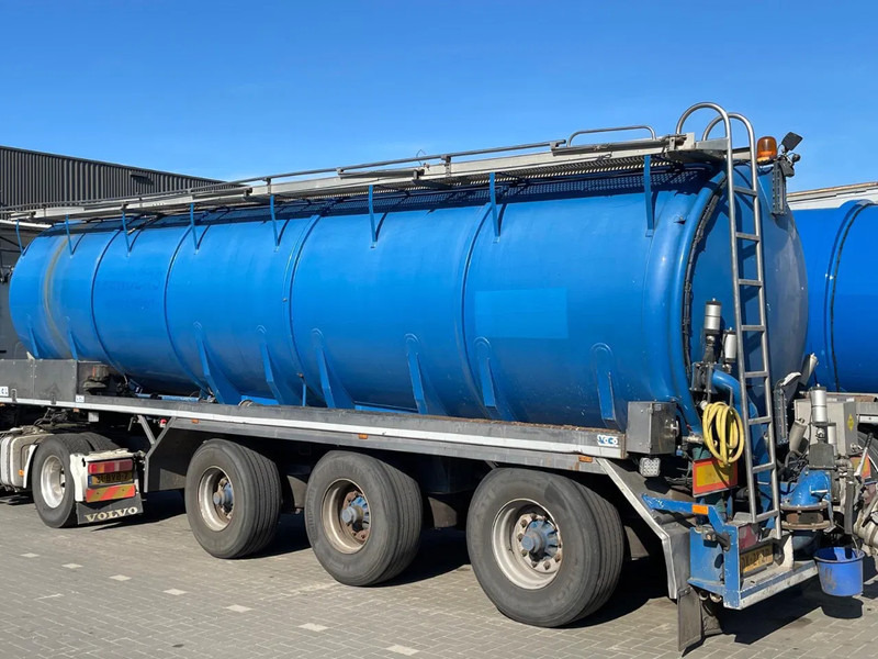 Vocol 36m3 RVS Mestoplegger Geijkte weging VMA Bemonstering 2X Stuuras - Semirimorchio cisterna: foto 1 Vocol 36m3 RVS Mestoplegger Geijkte weging VMA Bemonstering 2X Stuuras - Semirimorchio cisterna: foto 1