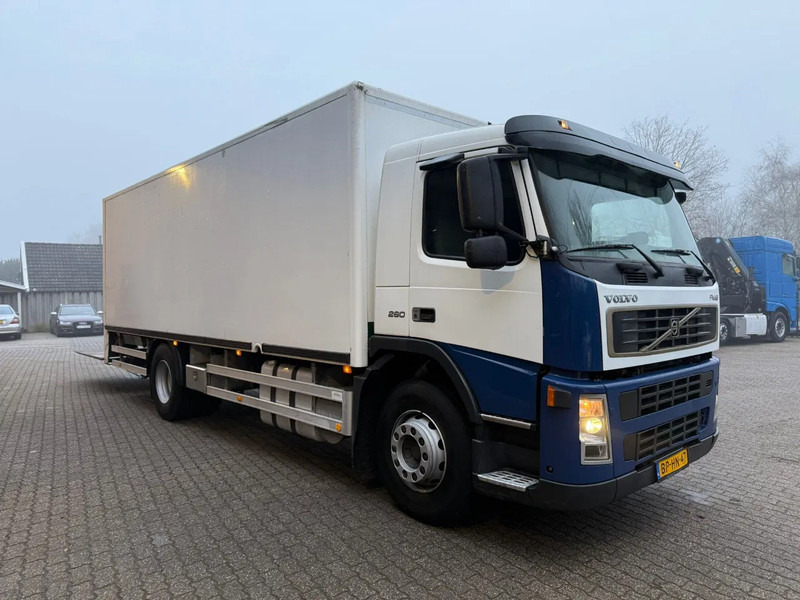 Volvo FM 9.260 2000KG LBW Airco 596.659KM NL Truck APK/TUV 22-04-2026 - Autocarro furgonato: foto 5 Volvo FM 9.260 2000KG LBW Airco 596.659KM NL Truck APK/TUV 22-04-2026 - Autocarro furgonato: foto 5