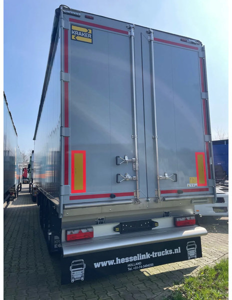 Kraker 72m3 11M Agrar Liftas Automatisch dak! Nieuw/NEW, DIRECT - Semirimorchio piano mobile: foto 4 Kraker 72m3 11M Agrar Liftas Automatisch dak! Nieuw/NEW, DIRECT - Semirimorchio piano mobile: foto 4