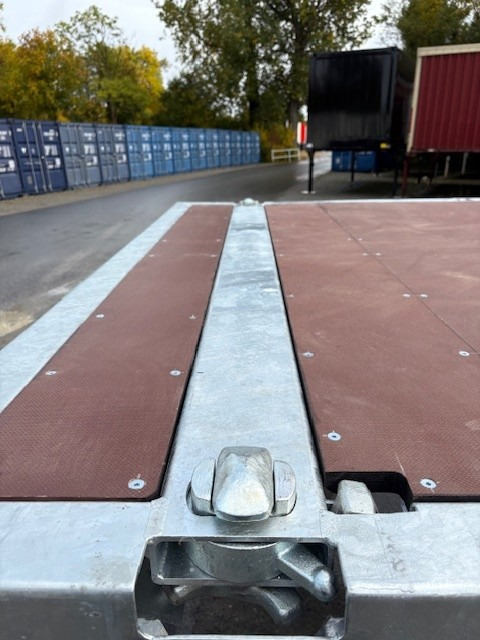 Bowmann BDF-System, 7.450 mm lang, mit TWIST-LOCKS im Rahmen für Transport von 20 Fuß Containern - Cassone aperto: foto 3 Bowmann BDF-System, 7.450 mm lang, mit TWIST-LOCKS im Rahmen für Transport von 20 Fuß Containern - Cassone aperto: foto 3