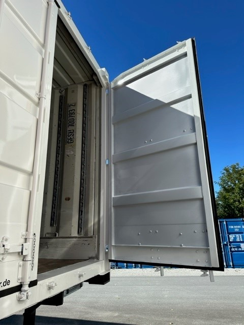 Krone Stahl-Wechselkoffer 7.45m BDF mit Portaltüren - Lack neu - Cassa - furgone: foto 4 Krone Stahl-Wechselkoffer 7.45m BDF mit Portaltüren - Lack neu - Cassa - furgone: foto 4